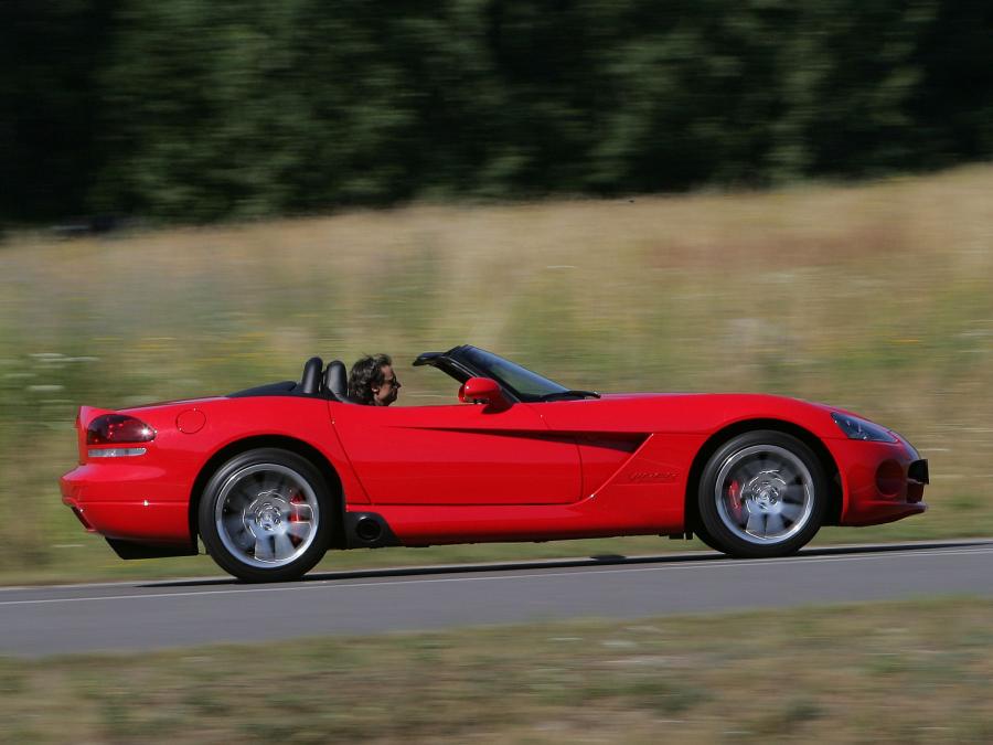  Dodge Viper SRT10 Convertible 2003 года  (фото 22 из 30)